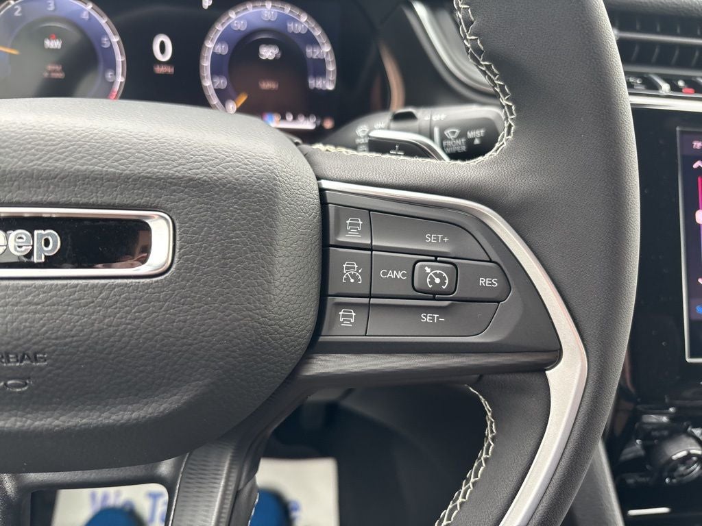 2026 Jeep Grand Cherokee Laredo