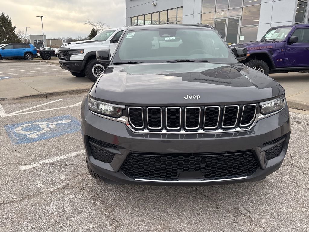 2026 Jeep Grand Cherokee Laredo