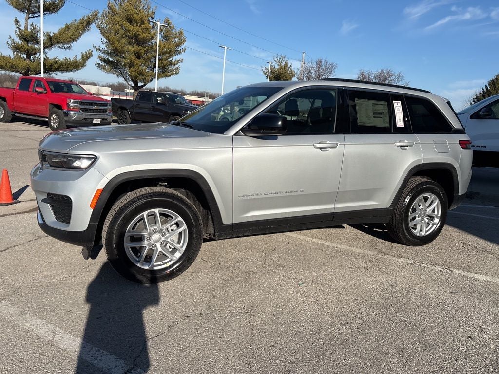 2026 Jeep Grand Cherokee Laredo