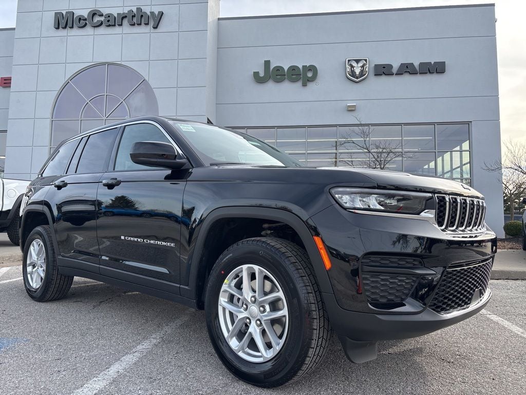 2026 Jeep Grand Cherokee Laredo