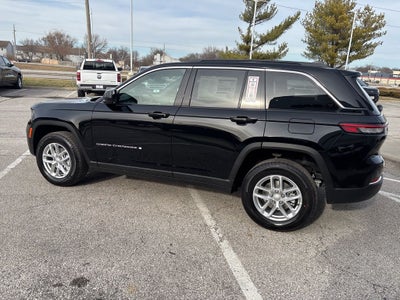 2026 Jeep Grand Cherokee Laredo