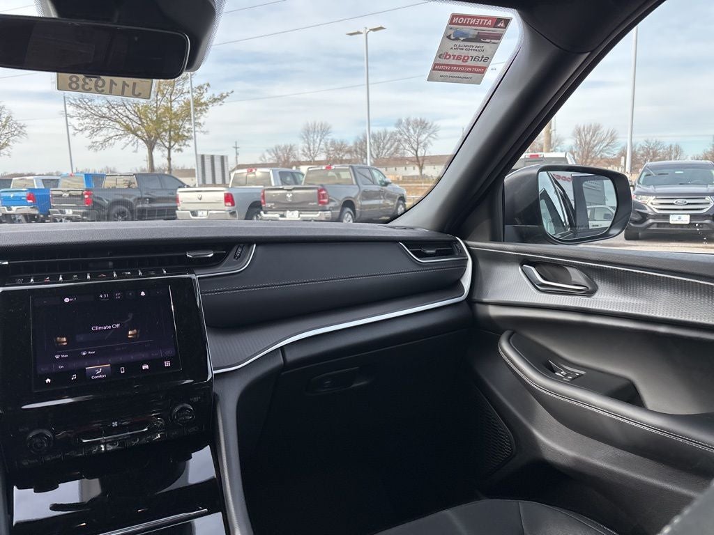 2026 Jeep Grand Cherokee Laredo