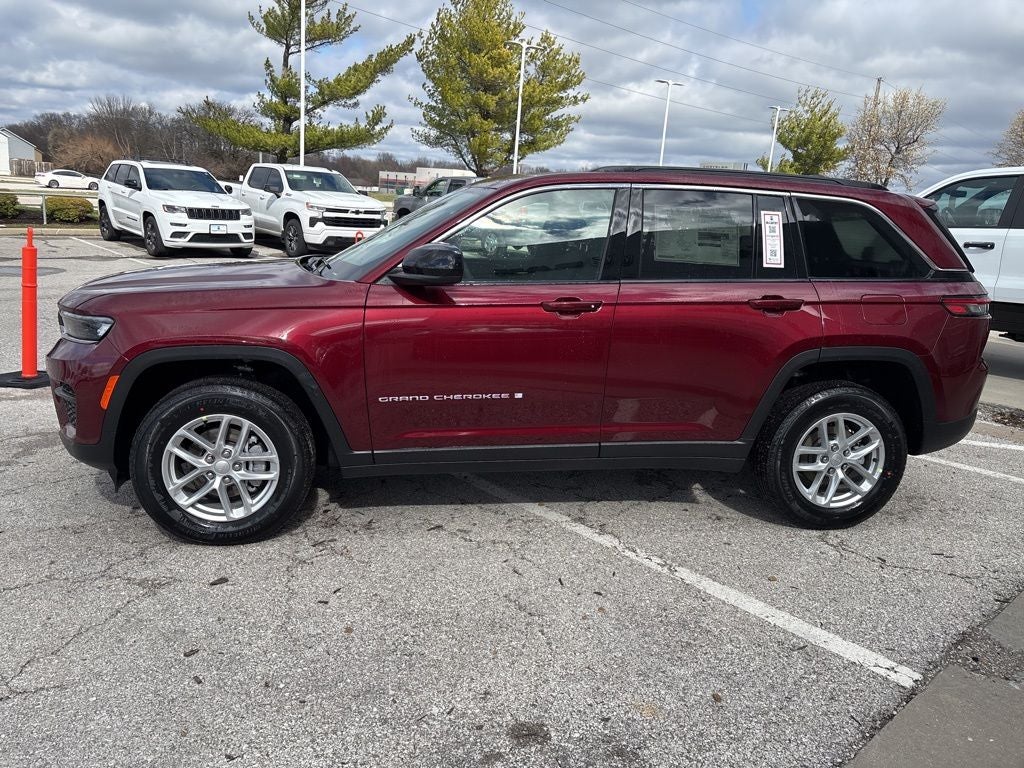 2026 Jeep Grand Cherokee Laredo