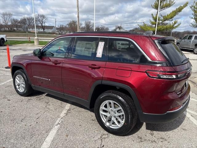 2026 Jeep Grand Cherokee GRAND CHEROKEE LAREDO X 4X4