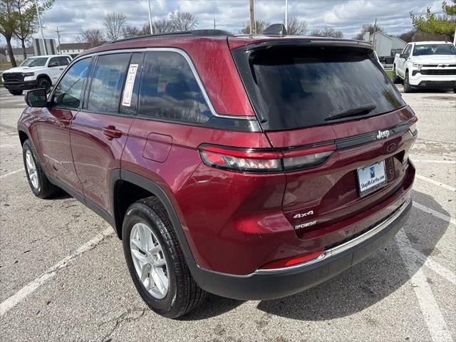 2026 Jeep Grand Cherokee GRAND CHEROKEE LAREDO X 4X4