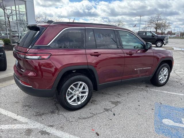 2026 Jeep Grand Cherokee GRAND CHEROKEE LAREDO X 4X4