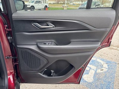 2026 Jeep Grand Cherokee GRAND CHEROKEE LAREDO X 4X4