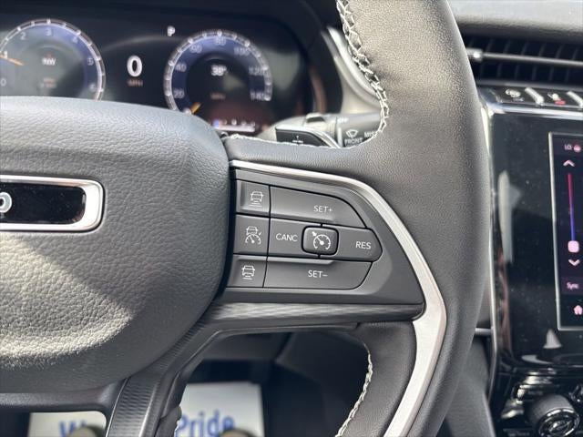 2026 Jeep Grand Cherokee GRAND CHEROKEE LAREDO X 4X4