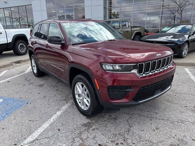 2026 Jeep Grand Cherokee GRAND CHEROKEE LAREDO X 4X4