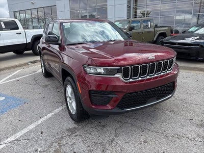 2026 Jeep Grand Cherokee GRAND CHEROKEE LAREDO X 4X4