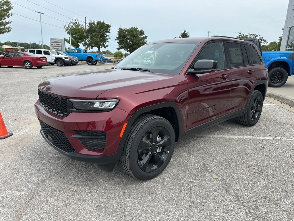 2025 Jeep Grand Cherokee Altitude X