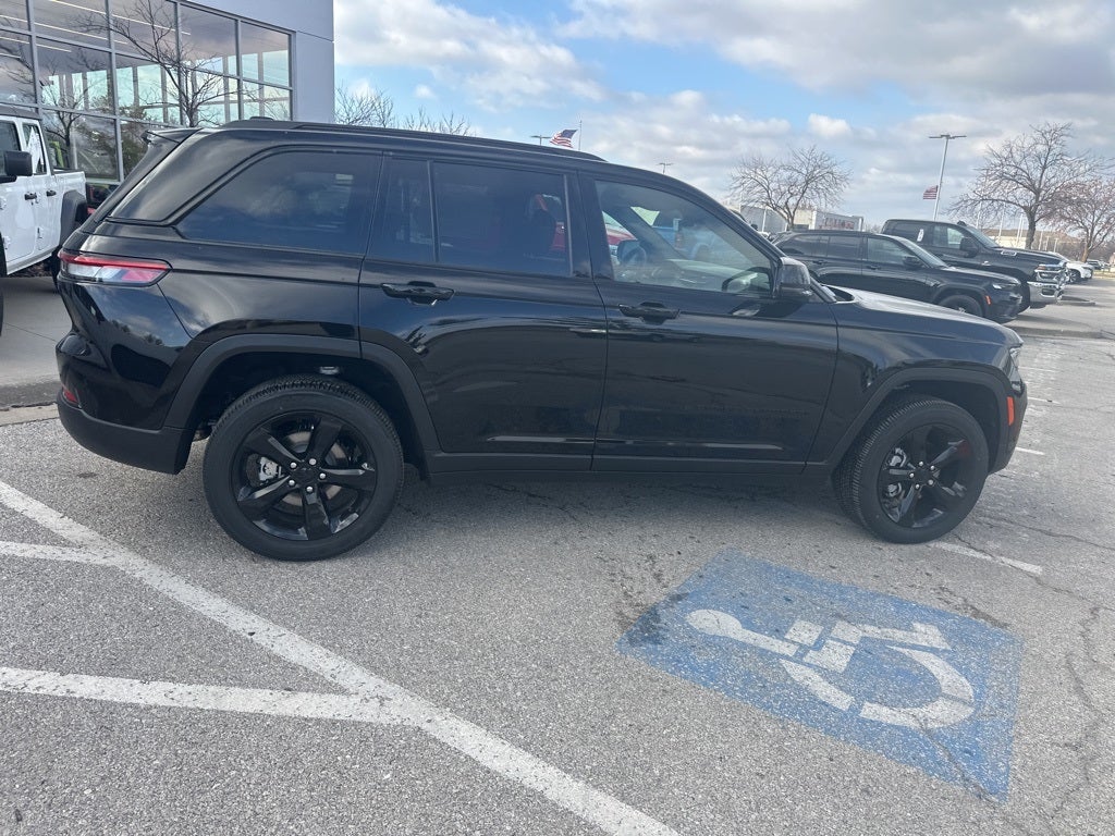 2025 Jeep Grand Cherokee Altitude X