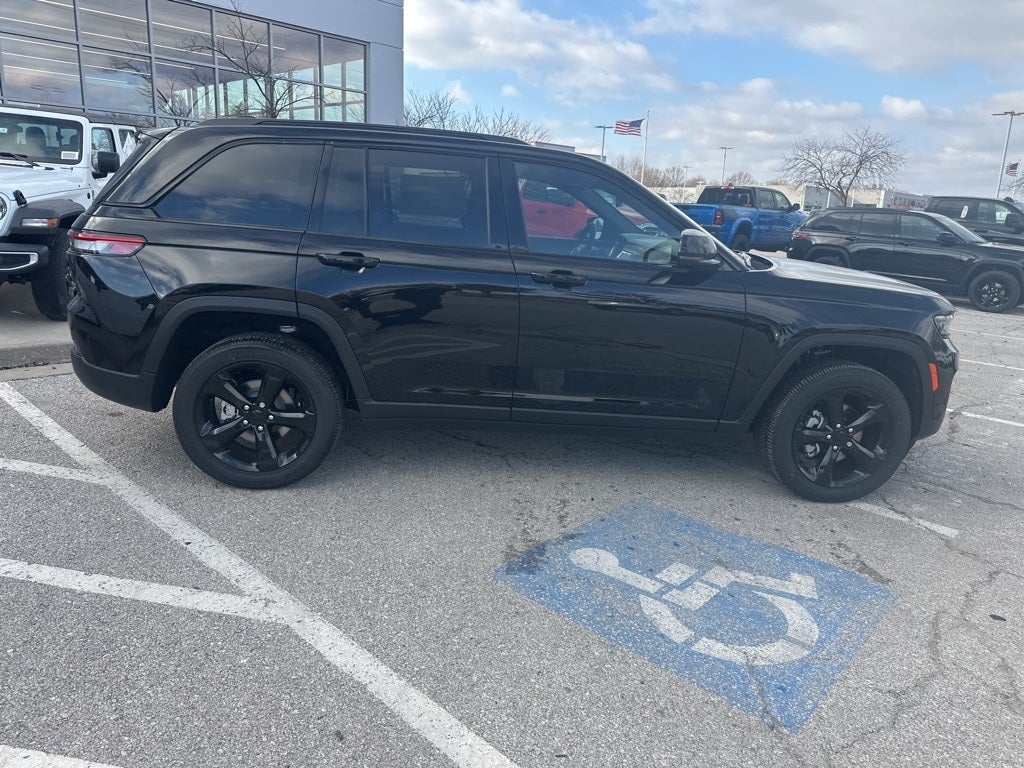 2025 Jeep Grand Cherokee Altitude X