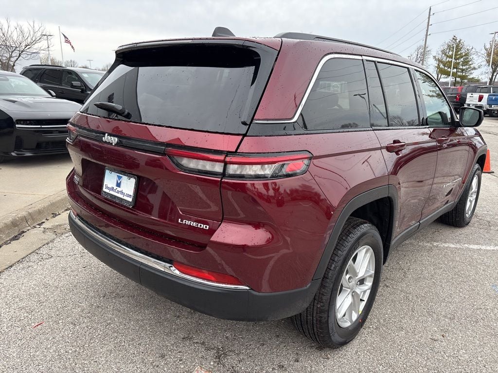 2026 Jeep Grand Cherokee Laredo