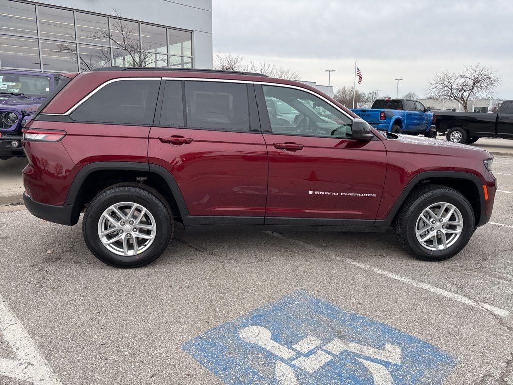 2026 Jeep Grand Cherokee Laredo
