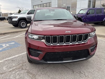 2026 Jeep Grand Cherokee Laredo