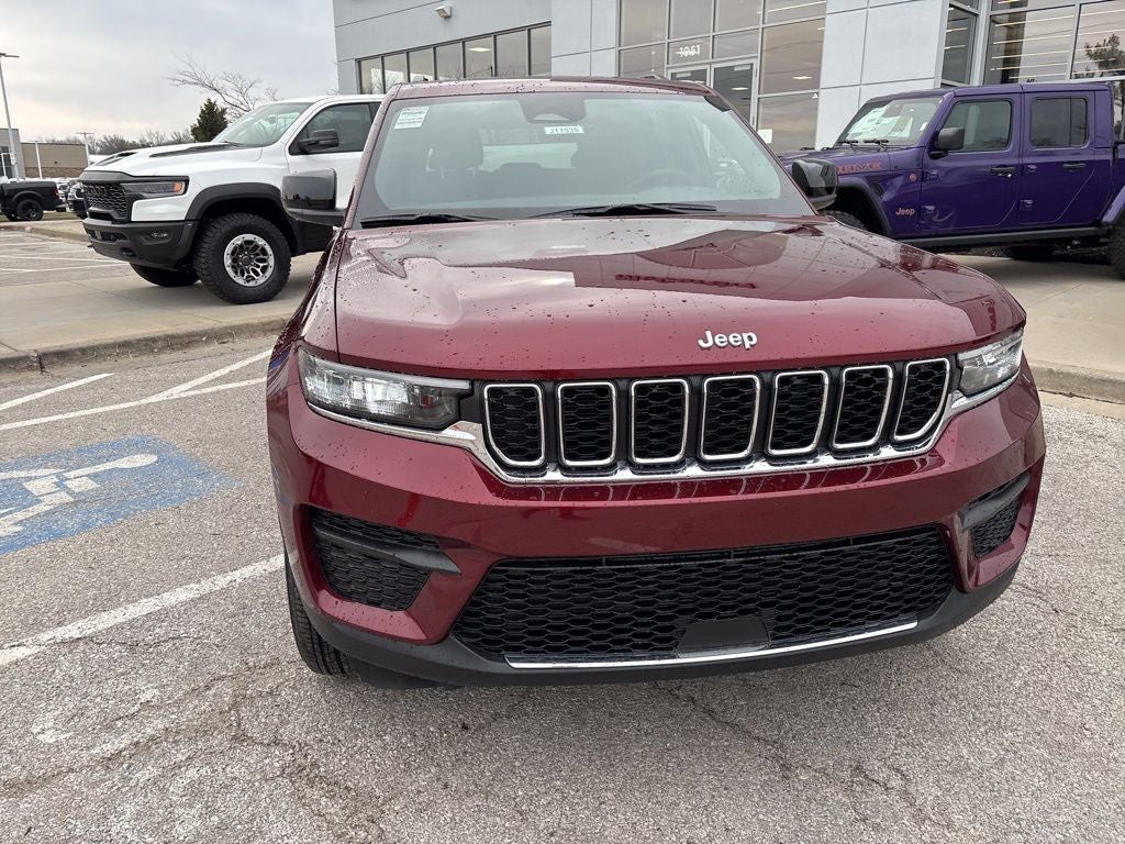 2026 Jeep Grand Cherokee Laredo