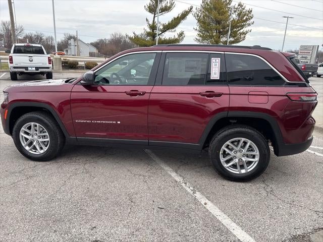 2026 Jeep Grand Cherokee GRAND CHEROKEE LAREDO 4X4