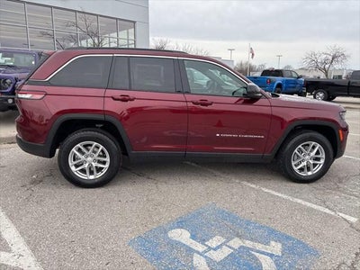 2026 Jeep Grand Cherokee GRAND CHEROKEE LAREDO 4X4