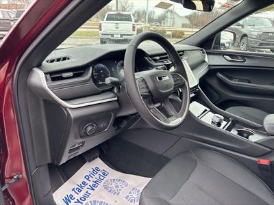 2026 Jeep Grand Cherokee GRAND CHEROKEE LAREDO 4X4