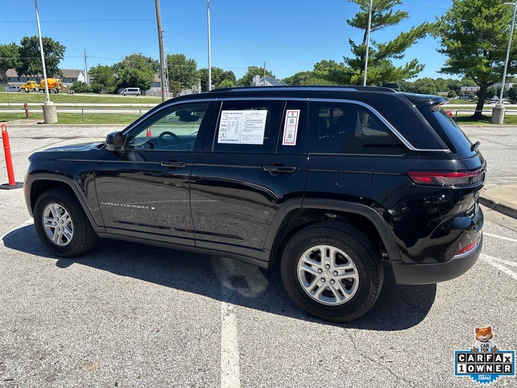 2023 Jeep Grand Cherokee Laredo 4x4
