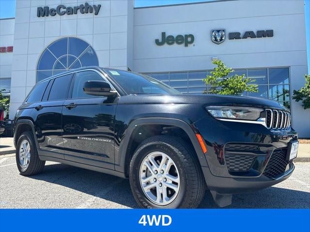 2023 Jeep Grand Cherokee Laredo 4x4