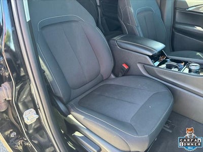 2023 Jeep Grand Cherokee Laredo 4x4