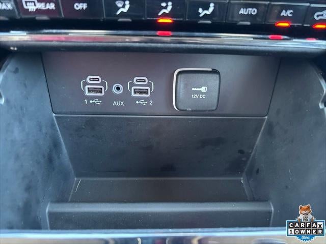 2023 Jeep Grand Cherokee Laredo 4x4