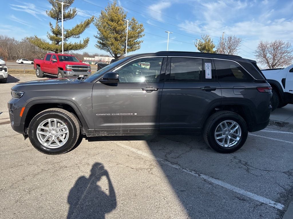 2026 Jeep Grand Cherokee Laredo