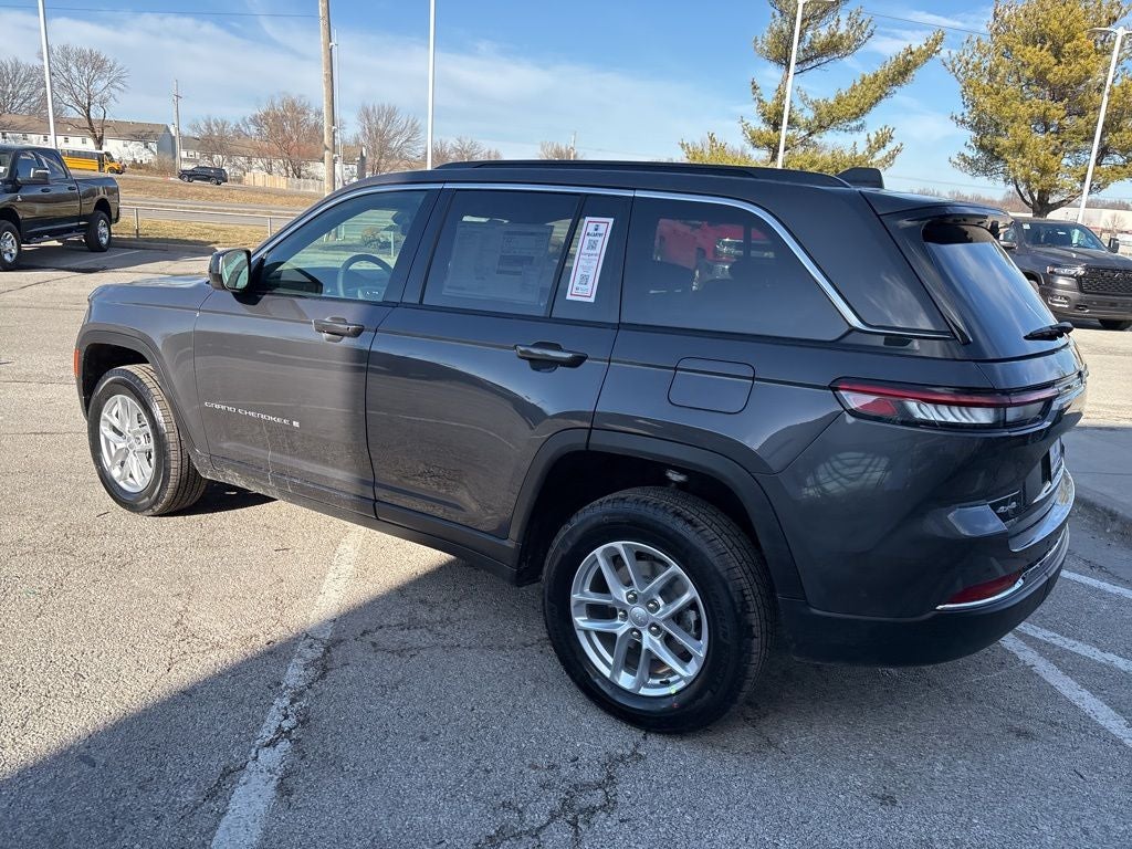 2026 Jeep Grand Cherokee Laredo