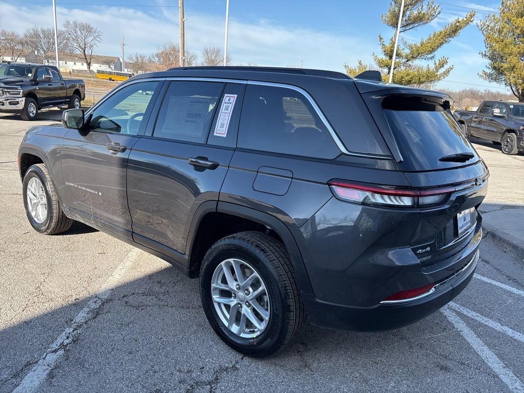 2026 Jeep Grand Cherokee Laredo