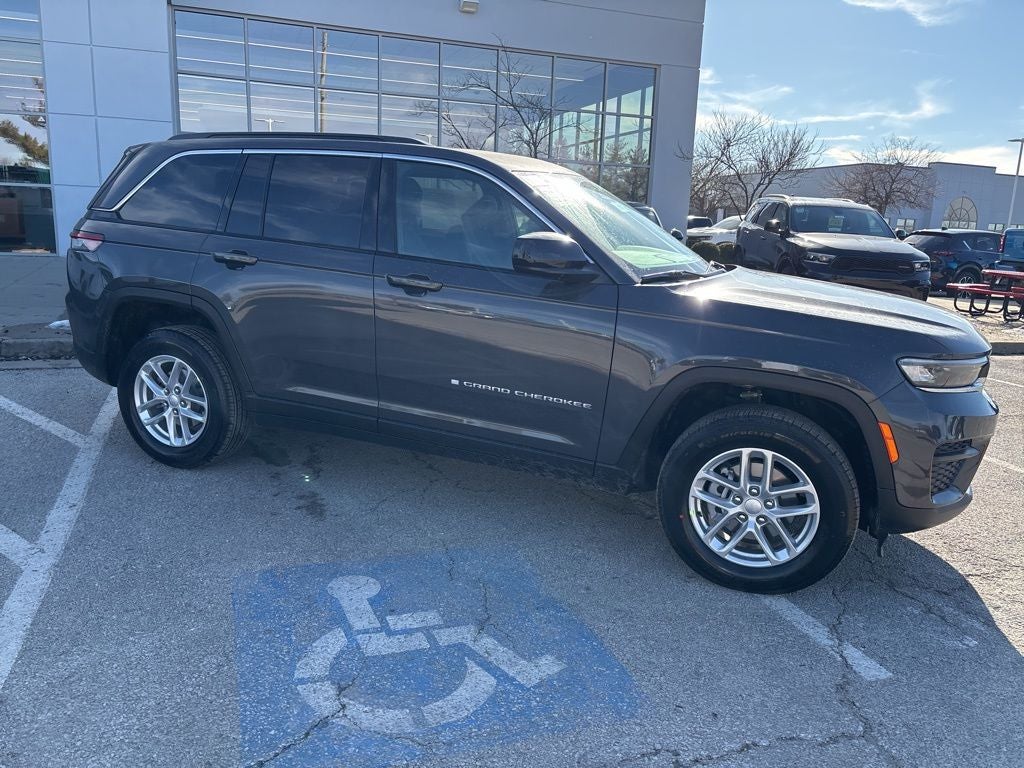 2026 Jeep Grand Cherokee Laredo