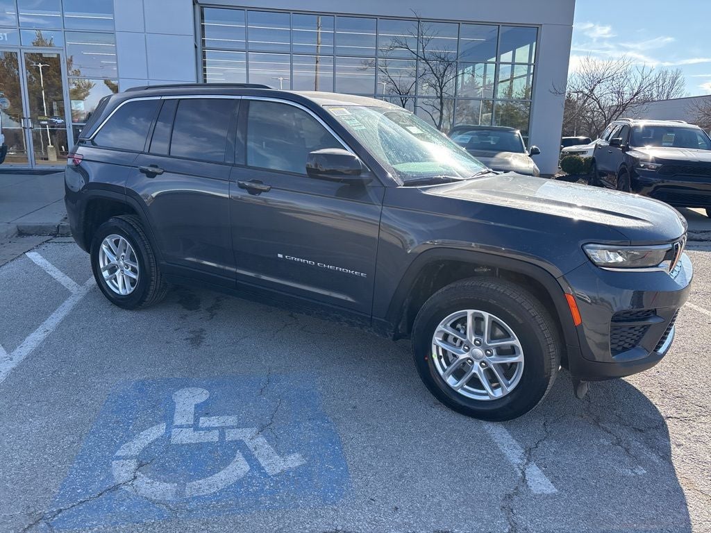 2026 Jeep Grand Cherokee Laredo