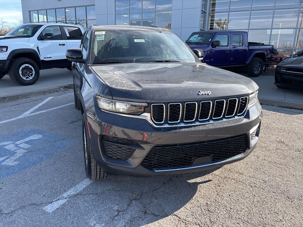 2026 Jeep Grand Cherokee Laredo