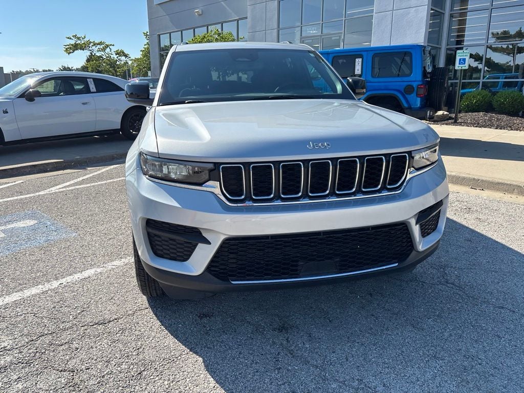 2024 Jeep Grand Cherokee Laredo X 4x4