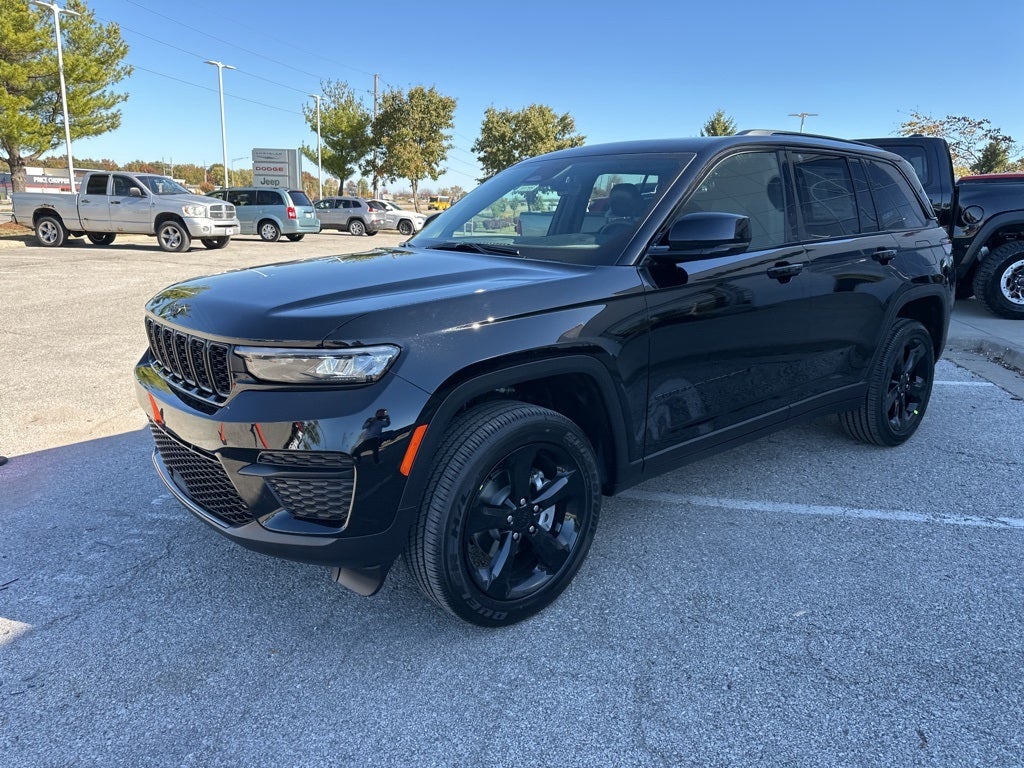 2025 Jeep Grand Cherokee Altitude X