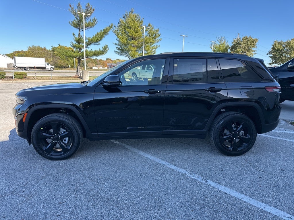 2025 Jeep Grand Cherokee Altitude X
