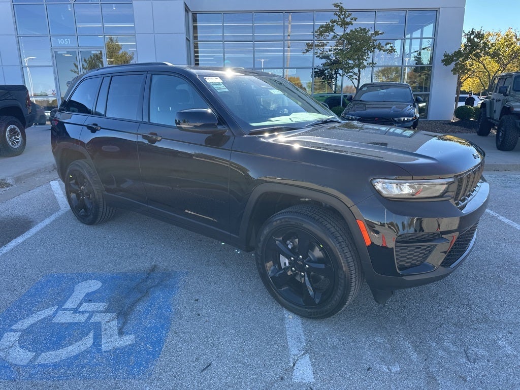 2025 Jeep Grand Cherokee Altitude X