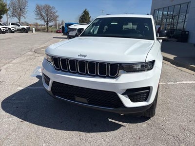 2026 Jeep Grand Cherokee GRAND CHEROKEE LAREDO 4X4