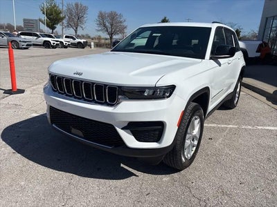 2026 Jeep Grand Cherokee GRAND CHEROKEE LAREDO 4X4