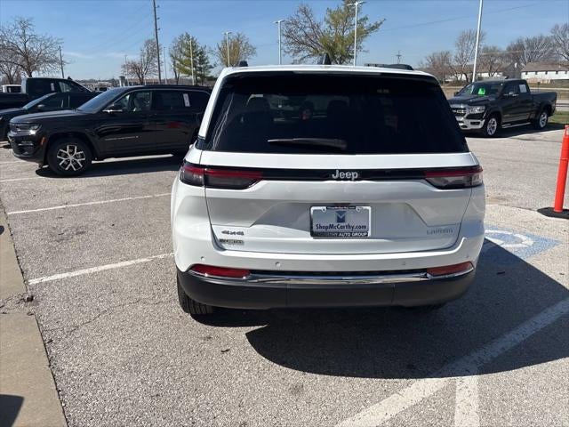 2026 Jeep Grand Cherokee GRAND CHEROKEE LAREDO 4X4