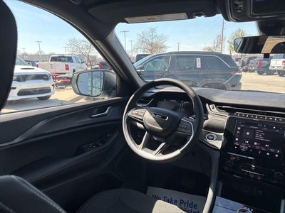 2026 Jeep Grand Cherokee GRAND CHEROKEE LAREDO 4X4