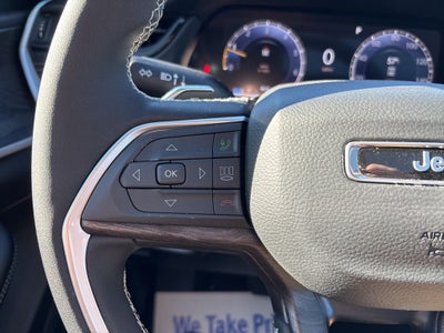 2026 Jeep Grand Cherokee Laredo