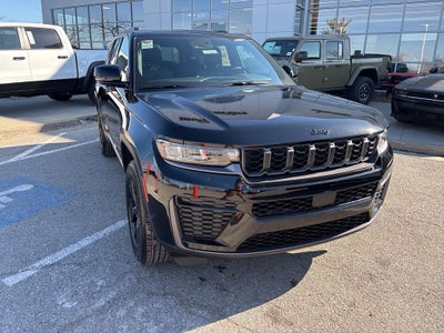 2026 Jeep Grand Cherokee Laredo