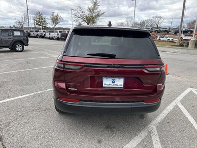 2026 Jeep Grand Cherokee GRAND CHEROKEE LAREDO ALTITUDE 4X4