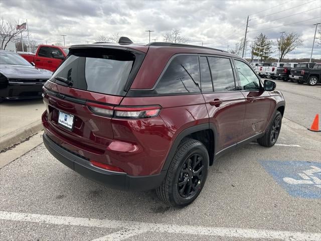 2026 Jeep Grand Cherokee GRAND CHEROKEE LAREDO ALTITUDE 4X4