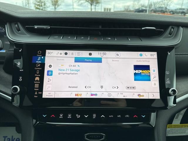 2026 Jeep Grand Cherokee GRAND CHEROKEE LAREDO ALTITUDE 4X4