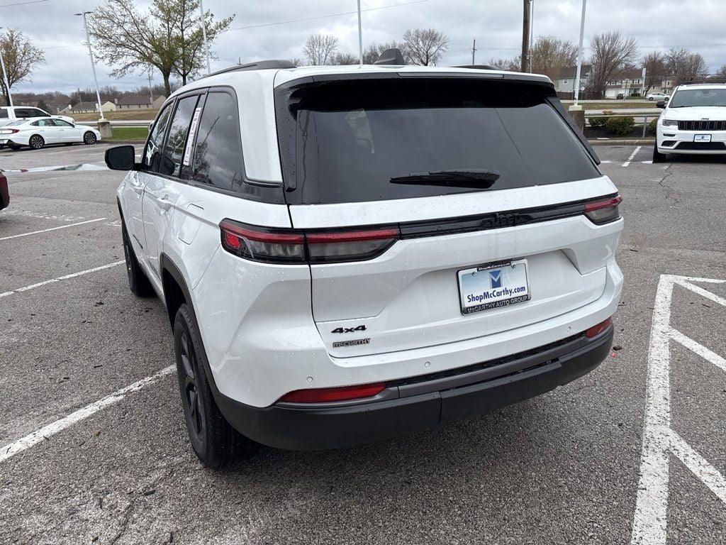 2026 Jeep Grand Cherokee Laredo