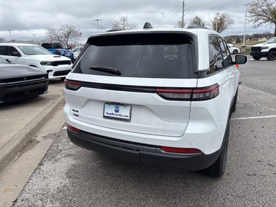 2026 Jeep Grand Cherokee Laredo