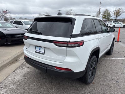 2026 Jeep Grand Cherokee Laredo